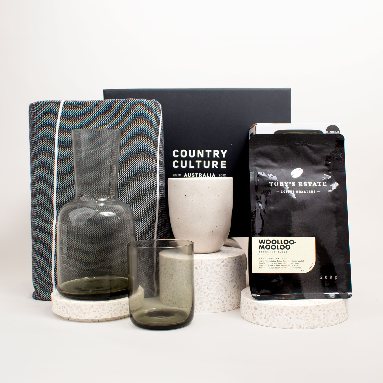 Chic New Home Gift Hamper 