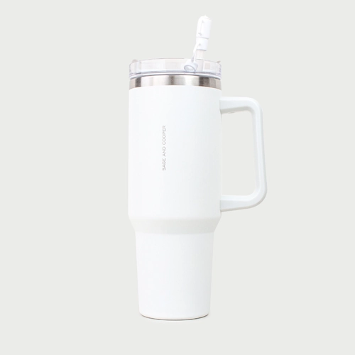 Hippo Bottle in White